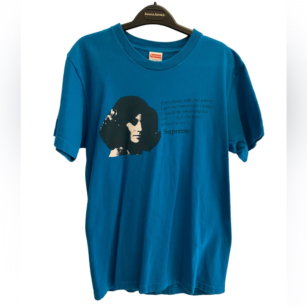 Authentic Supreme 2017 tshirt size medium